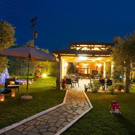 Pension Maria Astris Exterior photo