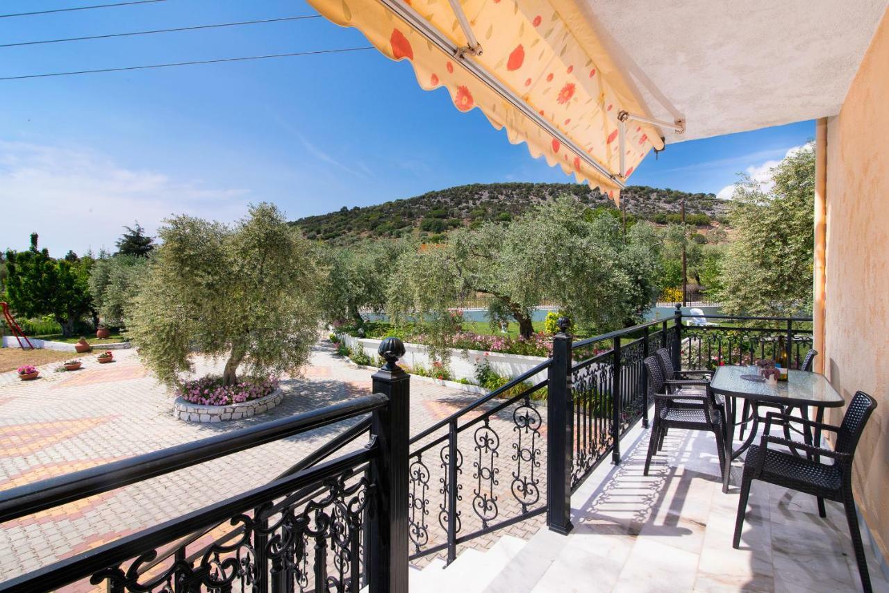Pension Maria Astris Exterior photo